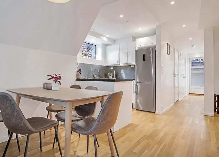 דירה Penthouse At Heart Of - Four Bed 2 Bath *